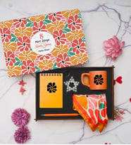 Dekoratif Ahşap Kutulu Hediye Seti, Defter, Kalem, Anahtarlık, Fincan, Fular