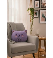 Sevimli Kedi Tasarımlı Wellsoft Peluş Dekoratif Yastık - Mor Meow Kırlent