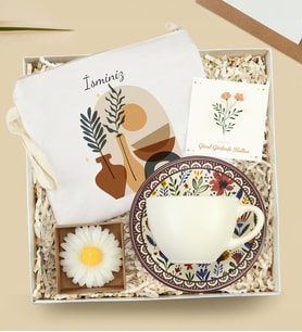 Kişiye Özel Bez Çanta & Fincan & Mum Hediye Seti