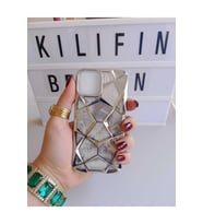 İphone 12 / 12 Pro Prizma Kılıf Modeli