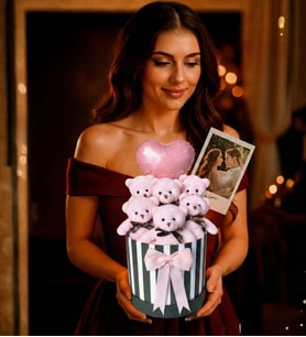 Kişiye ÖZEL Fotoğraflı ve Mesajlı Premium Silindir Kutuda, Kalp Balonlu 6’lı Pembe Ayıcık Buketi - Anneler  Gününe ÖZEL: