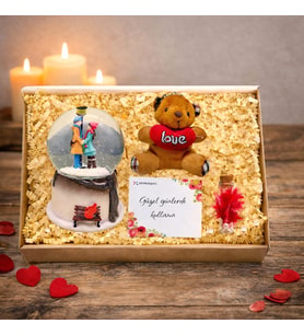 Sevgililer Günü Hediyesi Otomatik Işıklı Müzikli Kar Küresi Love Ayıcık Anahtarlık & Dilek Şişesi Ku