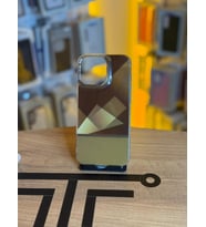 iPhone 16 Pro Max Uyumlu Kristal Görünümlü Geometrik Desenli Parlak Kılıf (Sarı)