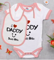 BK Kids Kişiye Özel I Love Daddy Tasarımlı Pembe Bebek Body Zıbın ve Mama Önlüğü Hediye Seti