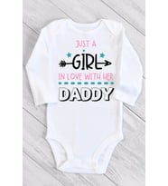 Kız Bebej Beyaz Just A Girl Uzun Kollu Çıtçıtlı Body