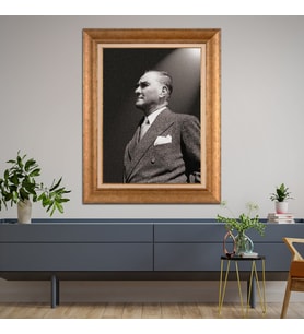 Altın Varaklı Çerçeveli Paspartulu Atatürk Tablo TR0763 (Gold)