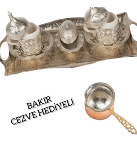 YMN BAKIRCILIK GÜMÜS RENK 2 KİSİLİK KAHVE FİNCANİ TAKİMİ & CEZVE HEDİYELİ , HEDİYE ÜRÜNLER  Kahve Fincanı Takımı Kahve Fincanı Kahveli Hediye Kutusu (Gümüş)