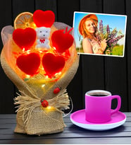 Led Işıklı Kırmızı Kalp Buketi ve Renkli Türk Kahvesi Fincanı - Kişiye Özel Fotoğraflı Hediye Seti (Pembe)