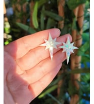 Starlight Glow El Yapımı Beyaz Işıltılı Kuzey Yıldızı Küpe (Parlak Beyaz)