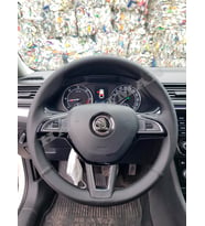 Skoda Octavia Mk3 Dikme Direksiyon Kılıfı Premium Komple Delikli Deri Siyah Dikiş 2013-2020
