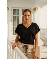 Kadın Siyah Viskon Ön Arka V Yakalı T-shirt Yarasa Kol Relaxed Bluz