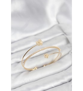 Yonca Çiçek Model Pirinç Gold Renk Kadın Bileklik