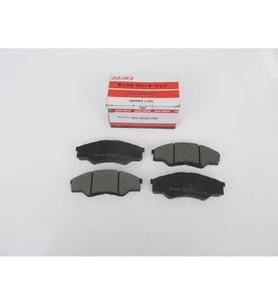 TOYOTA HILUX- PICK UP VIGO- D4D 05/07; ÖN FREN BALATASI 4X4 (07/10 4X2 UYUMLU)(140X51.9X15,50)DA 044
