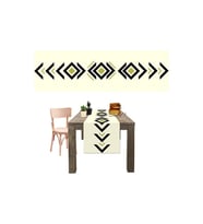 Dijital Baskılı Geometrik Desen Renkli Baskılı Masa Sunum Runner 40x145 (Çok Renkli)