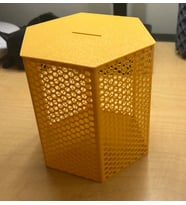 3D Baskı Petek Desenli Altıgen Kumbara Bal Peteği Dokulu Dekoratif Para Biriktirme Kutusu 12x12,5 cm