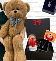 Büyük Boy Kahverengi Peluş Ayıcık ve Kelebek Kolyeli Fotoğraflı Hediye Kutusu - Premium Set (Model 6)