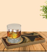 BK Gift Kişiye Özel Çiçekler Tasarımlı Doğal Ahşap Tabaklı Viski Bardağı Sunum Seti Model 4