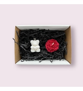 Sevgiliye, Kadına, Arkadaşa, Anneye Özel Ayıcık ve Şakayık Soya Wax El Yapımı Mum Seti