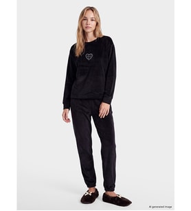 LCW Young Siyah Nakışlı Kadife Kadın Pijama Takımı