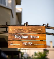 BK Gift Kişiye Özel Ahşap Palet Ev-Duvar Tabelası