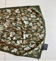 ZER Çiçek Motifli Floral Desenli Özel Tasarım Şal (Koyu Yeşill)