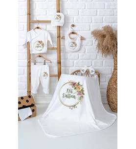 Pia Baby Premium %100 Pamuk İsim Yazılı Kız Bebek Hastane Çıkışı Battaniyeli Bebek Hediye Seti 5088-04 (Ekru)