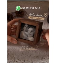 Kişiye Özel Işıklı Fotoğraf Kutusu 8 Fotoğraf – Dönen Anı Kutusu Sevgiliye En Anlamlı Hediye