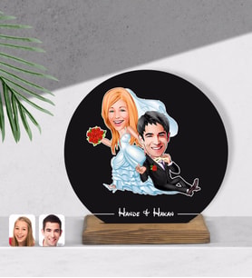 BK Gift Kişiye Özel Evleniyoruz Karikatürlü Yuvarlak Ahşap Biblo-2