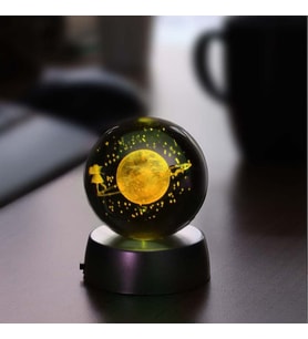 Satürn Çemberinde Yürüyen Kız Işıklı Cam Küre 8cm*6cm