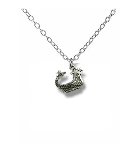Queen of Wisdom – Şahmeran Figürlü Unisex Kolye (60 cm Zincirli) (Gümüş)