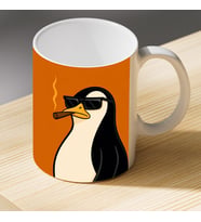 Sigaralı Güneş Gözlüklü Penguenler Baskılı Porselen Kupa - Komik Hayvan Desenli Kupa
