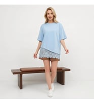 Kadın Bisiklet Yaka Eteği Dantel Detaylı %100 Cotton Penye Bluz 13009 (Bebe Mavi)