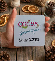 Kişiye Özel Çocuk Gelişimi Uzmanı Bardak Altlığı Öğretmenler Günü Hediyesi (Beyaz)