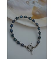 STONEAGE JEWELLERY Siyah Arpa İnciden Bileklik