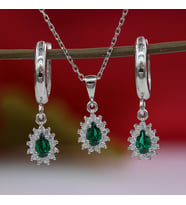 Yeşil Beyaz Taşlı Minimal Anturaj Damla Gümüş Kolye Küpe Takım
