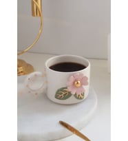 El Yapımı Çiçek Figürlü 24K Altın Dekorlu Seramik Mug 200ml