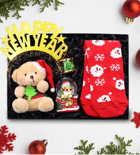 Yılbaşına Özel Happy New Year Taç & Yılbaşı Çorabı & Yılbaşı Kar Küresi & Mini Yılbaşı Ayıcık Hediye Seti