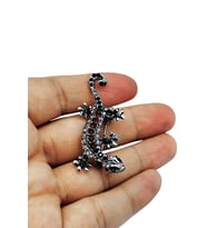 Gümüş Renkli Kristal Taşlı Kertenkele Broş