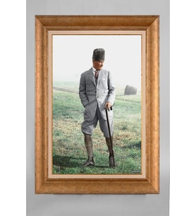 Altın Varaklı Paspartulu Çerçeveli Atatürk Tablo sd687