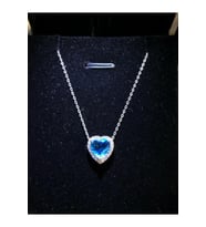 Kadın Gümüş Kolye - Pırlanta Kesim Aqua Kalp • Işıklı Kutuda • Sevgiliye • Eşe • Hediye Kolye