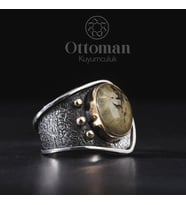 Golden Rutil Kuvars Taşlı Gümüş Kadın Yüzük