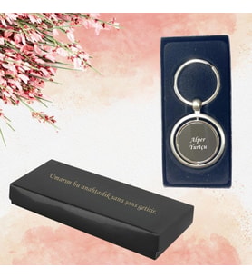 KİŞİYE ÖZEL KUTULU FÜME VEYA ROSE RENK METAL ANAHTARLIK
