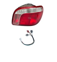 Toyota Yaris Stop Lambası Sağ Taraf 1999-2000-2001-2002 Modeller