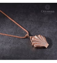Midye Taşlı Kapaklı Rose Renk Gümüş Kadın Kolye
