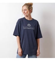 W Nsw Classic Ss Tee Cntry Club Oversize Lacivert Kadın Tişört