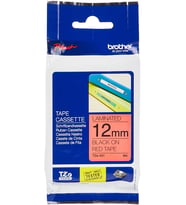 12mm Kırmızı Üzerine Siyah Laminasyonlu Etiket