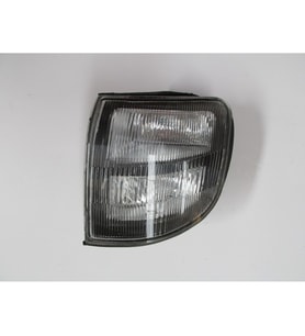 MITSUBISHI PAJERO- 98/00; ÖN SİNYAL SOL SİYAH (CASP) MR387543 156-1102