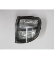 MITSUBISHI PAJERO- 98/00; ÖN SİNYAL SOL SİYAH (CASP) MR387543 156-1102