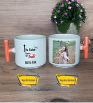 Bu Kadın Harika Bir Anne Kupa Bardak Fotoğraflı T Turuncu Kulplu Anneye Doğum Günü Anneler Günü Hediyesi