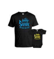 Babalar Günü Hediyesi Baba bebek  Kombin  Daddy Baby Shark Tasarım Siyah Tshirt Zıbın